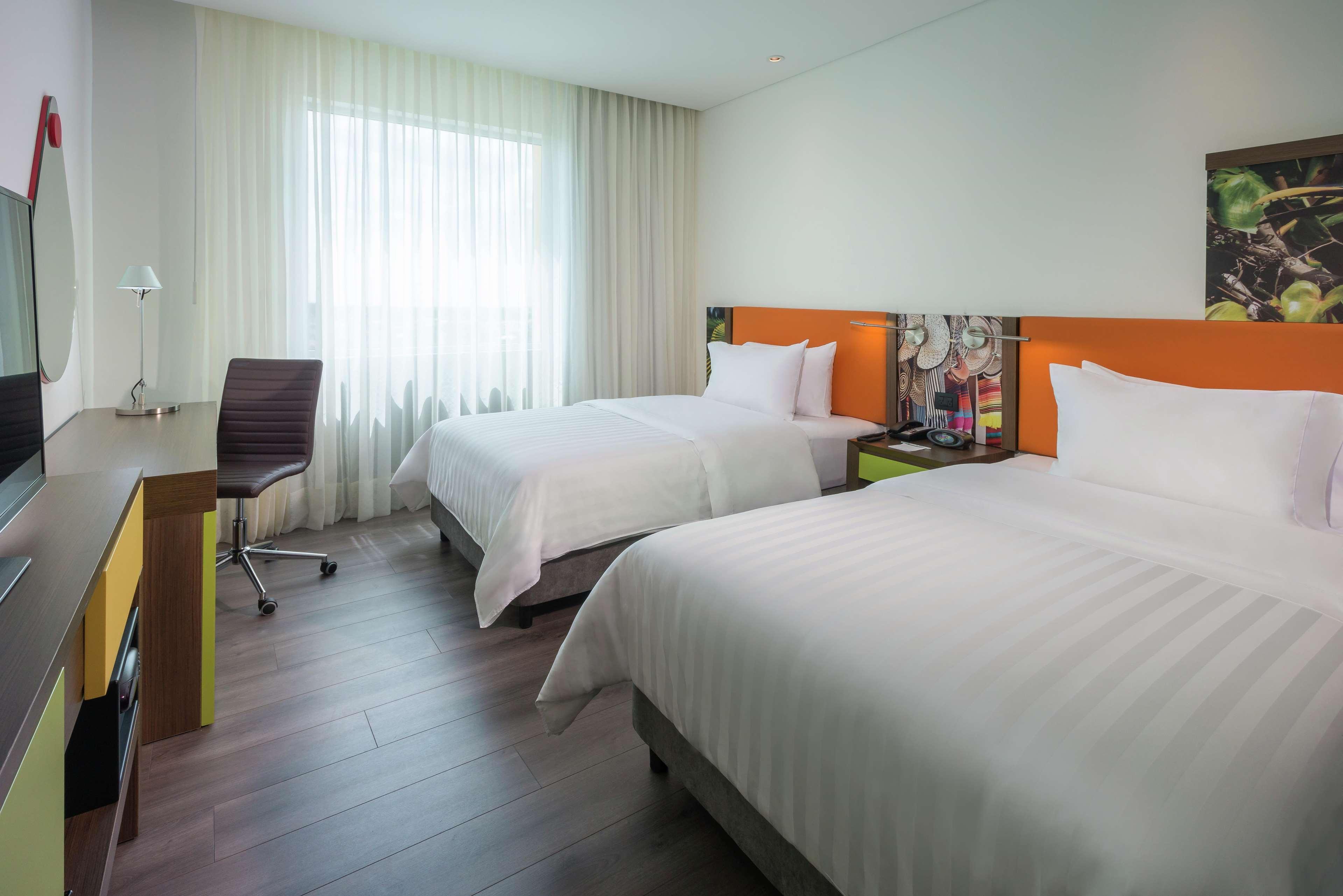 Hotel Hampton By Hilton Yopal Esterno foto