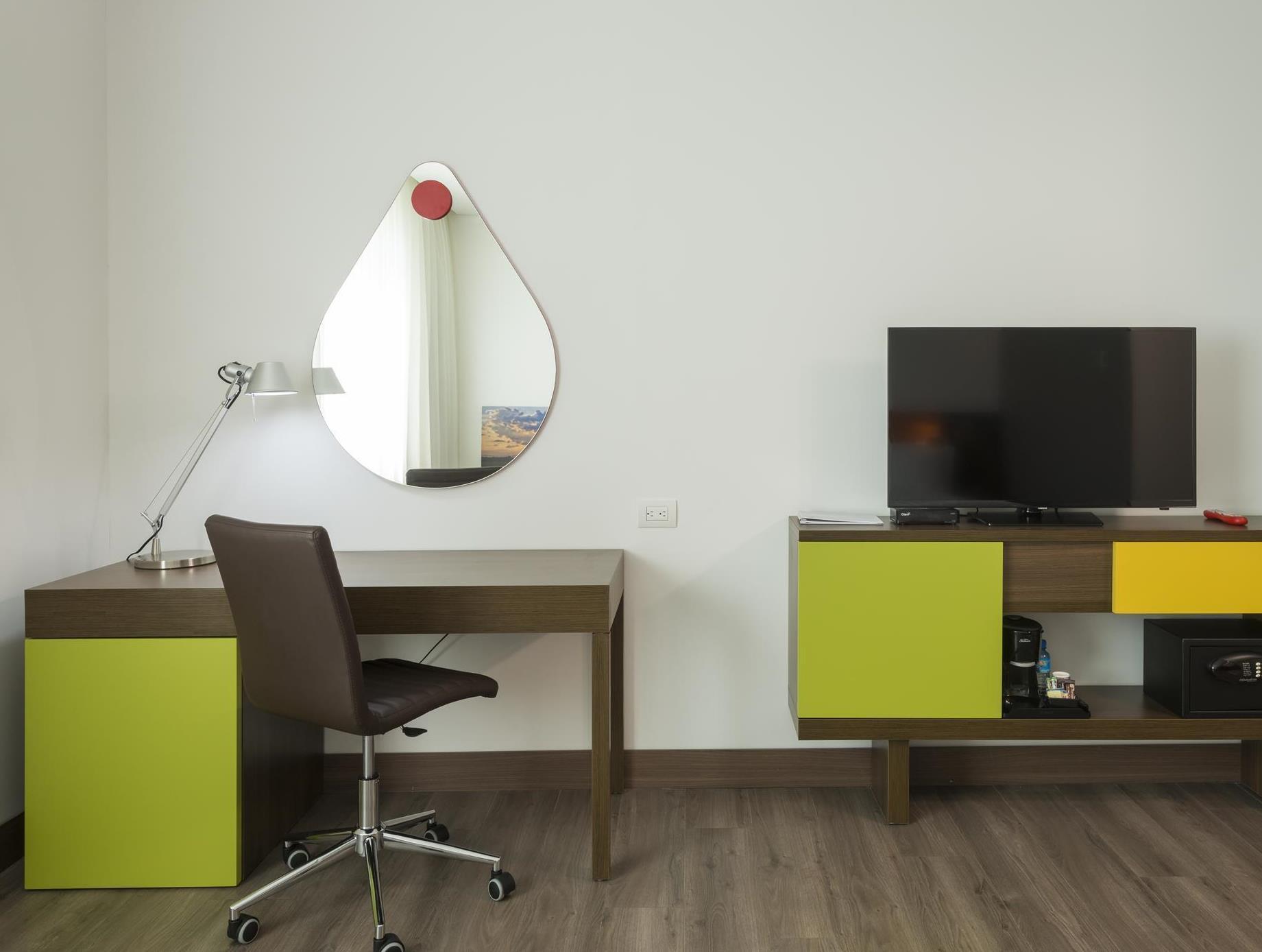 Hotel Hampton By Hilton Yopal Esterno foto