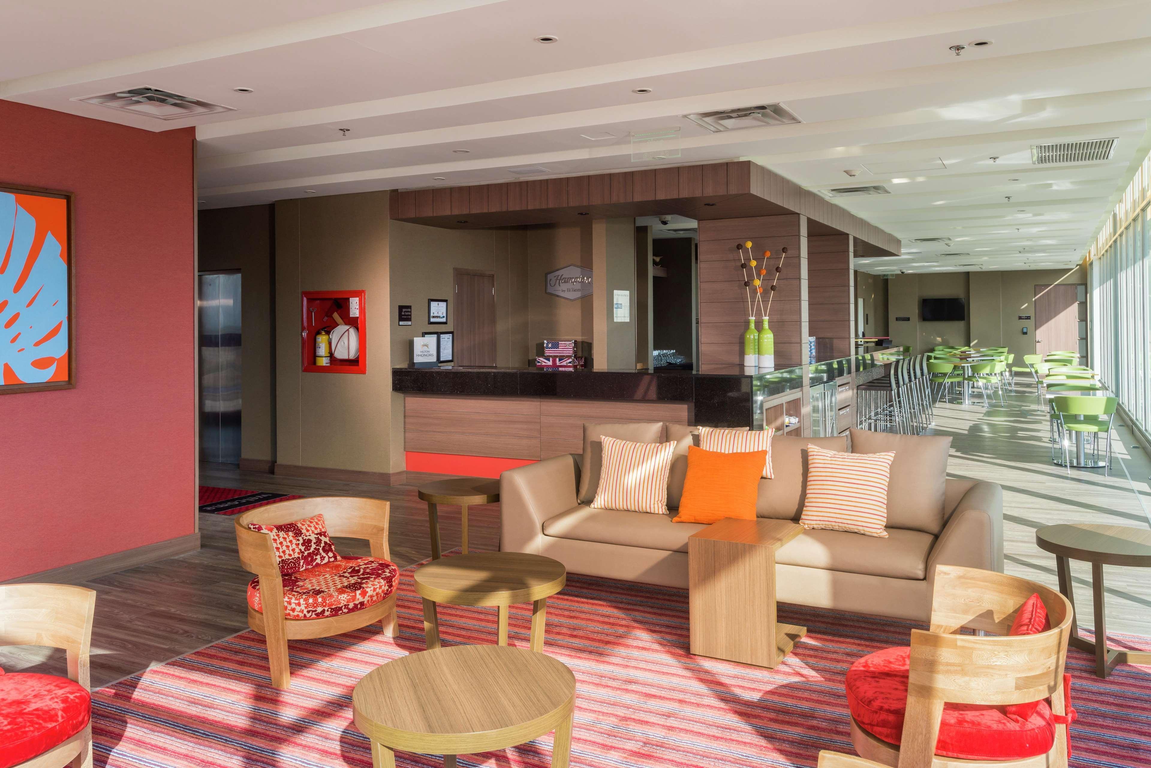 Hotel Hampton By Hilton Yopal Esterno foto