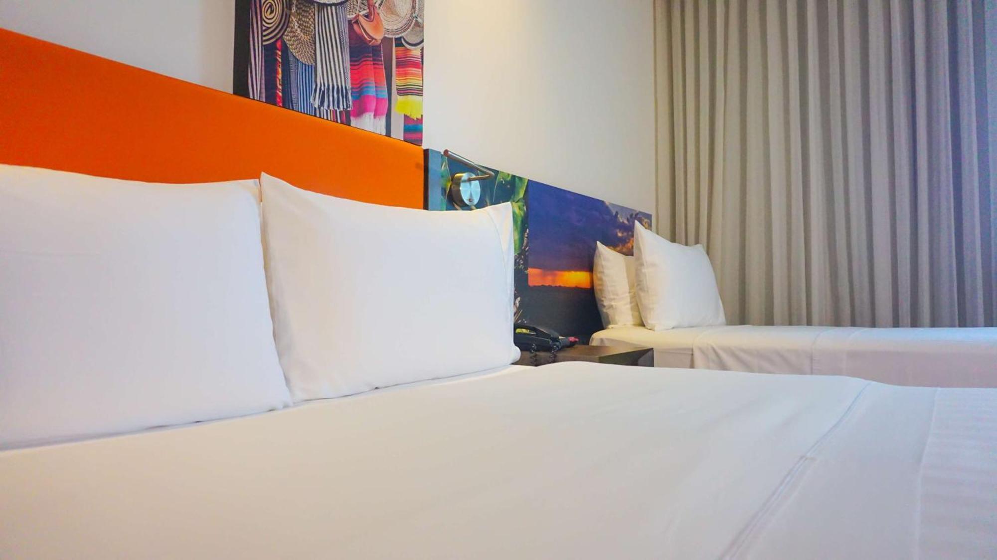 Hotel Hampton By Hilton Yopal Esterno foto